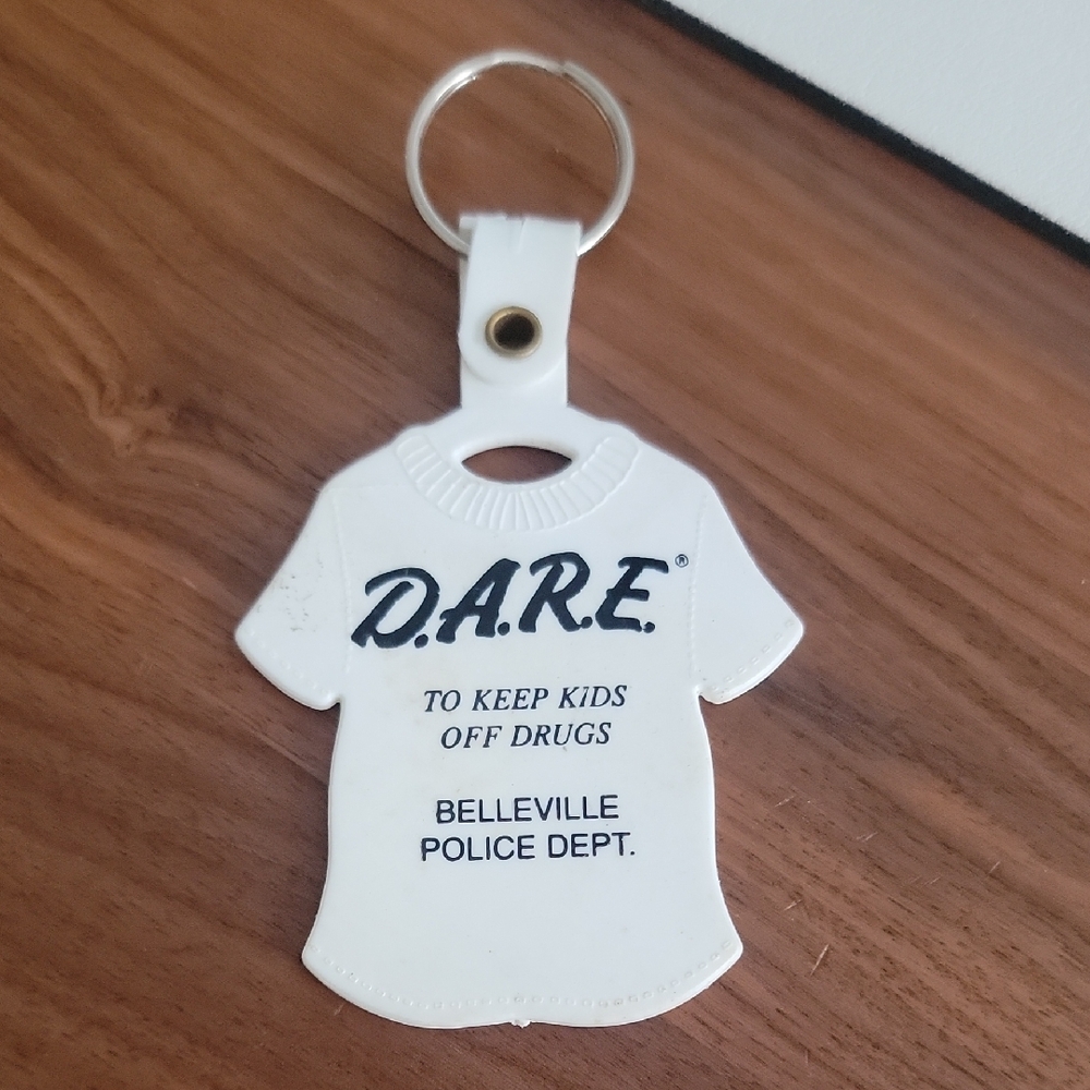 White D.A.R.E. Kids Keychain